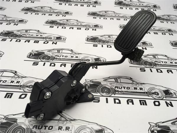 Pedal potenciometro lexus is ii 220d - 7811053030