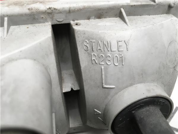 Piloto inferior tras izq Suzuki Grand Vi - R2301