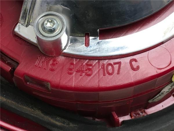 Piloto izquierdo interior VW Golf V - 1K6945107C