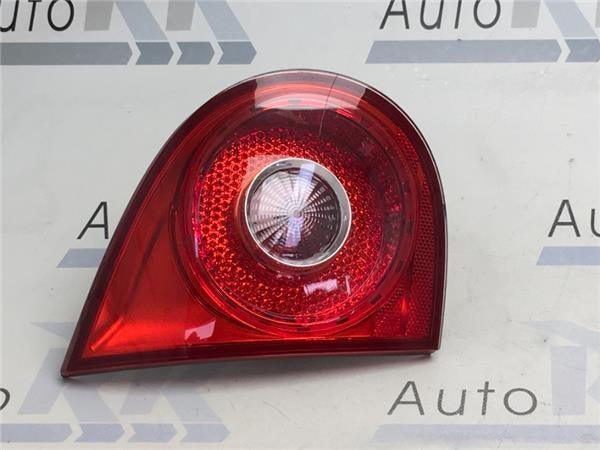 Piloto izquierdo interior VW Golf V - 1K6945107C