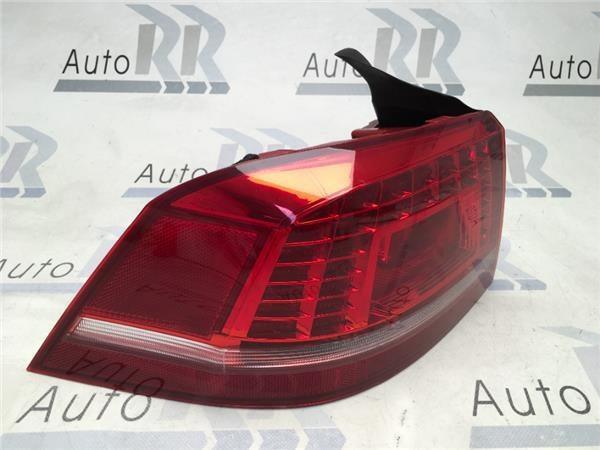 Piloto izquierdo Led VW Passat - 