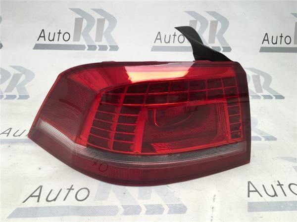 Piloto izquierdo Led VW Passat - AutoRR 