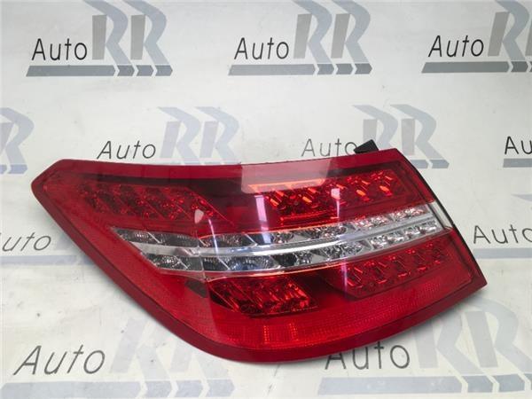 Piloto izquierdo Mercedes Clase E Coupe - a2079060158