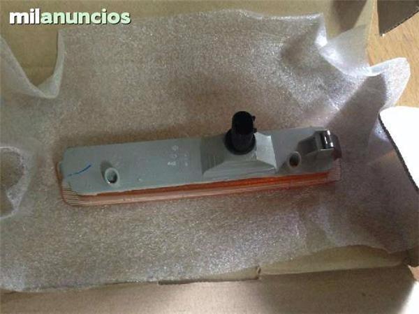 Piloto izquierdo paragolpes bmw z3 e36 - 