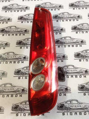 Piloto trasero derecho ford fiesta v - 