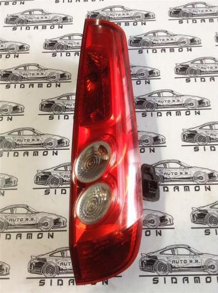 Piloto trasero derecho ford fiesta v - 