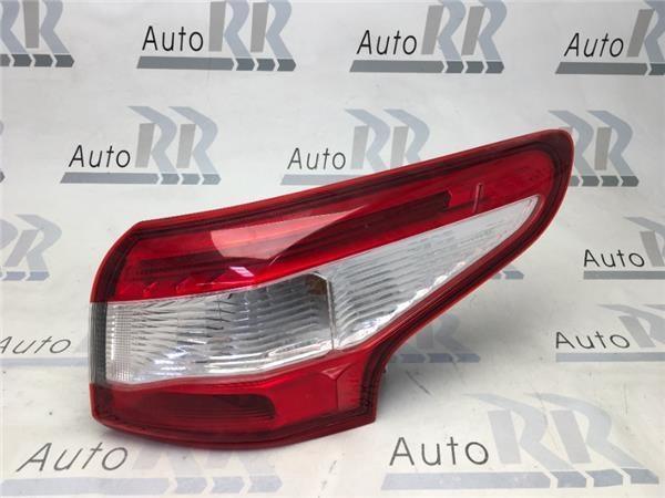 Piloto trasero derecho Nissan Qashqai J1