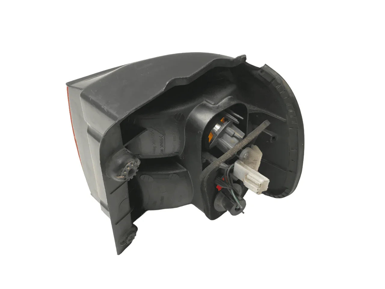 Piloto trasero izq Mitsubishi Space Gear