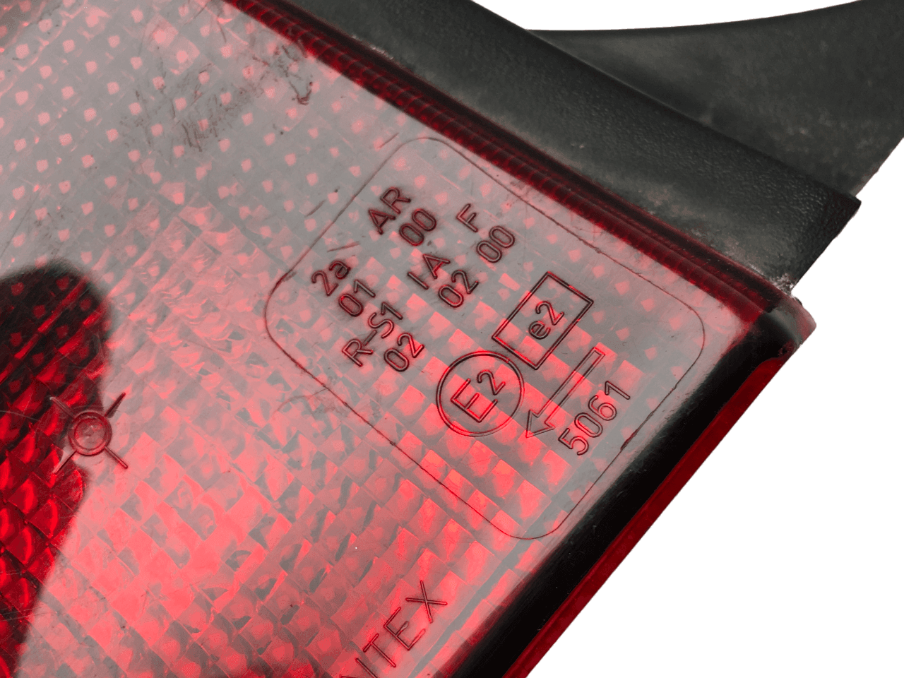 Piloto trasero izquierdo citroen saxo - 6350L8