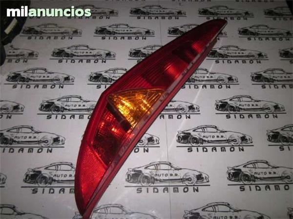 Piloto trasero izquierdo fiat punto - 