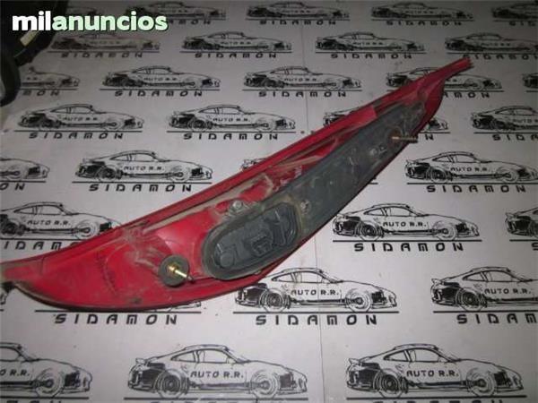 Piloto trasero izquierdo fiat punto - 
