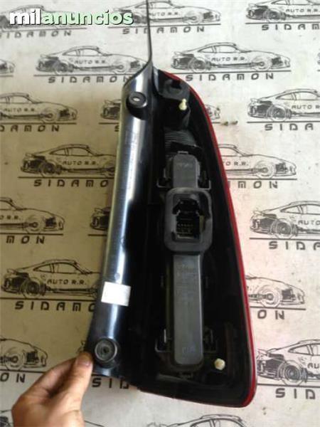 Piloto trasero izquierdo renault espace - AutoRR 