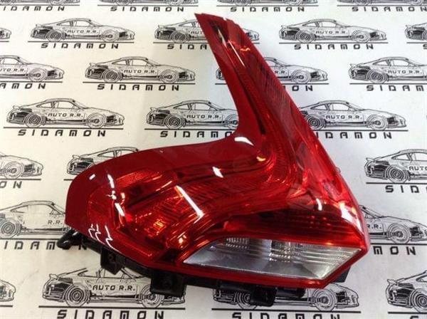 Piloto trasero izquierdo volvo v40 iii - AutoRR 