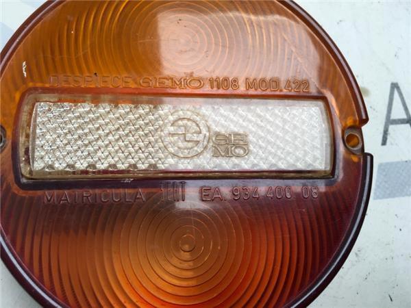 Piloto trasero Seat 850