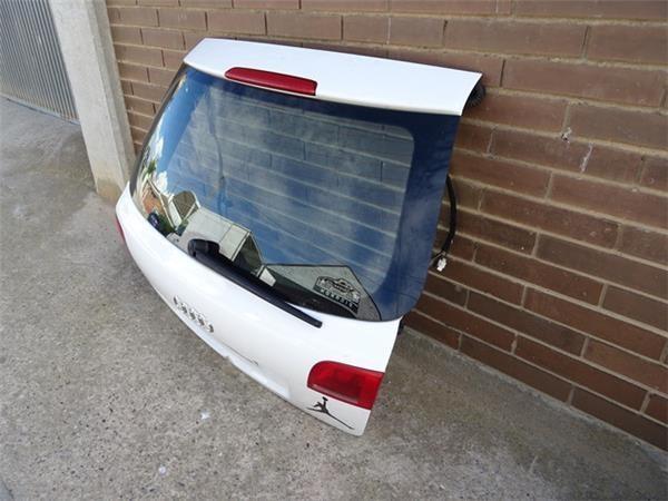 Porton trasero audi a3 8p sportback - 