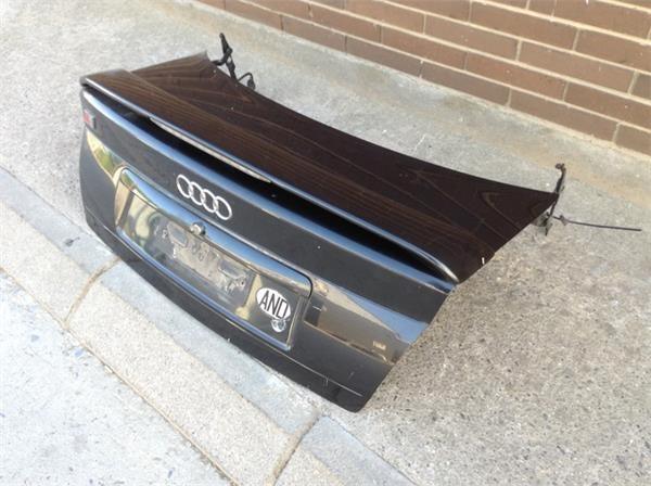Porton trasero audi a4 s4 b5 - 