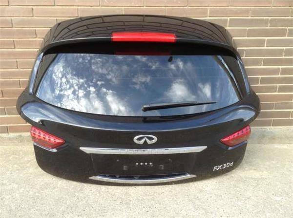 Porton trasero infiniti fx30 fx35 - 