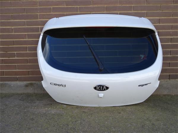 Porton trasero kia pro ceed gt iii - 