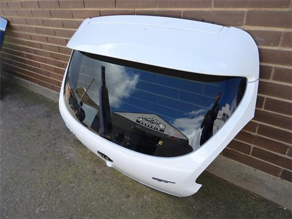 Porton trasero kia pro ceed gt iii - 