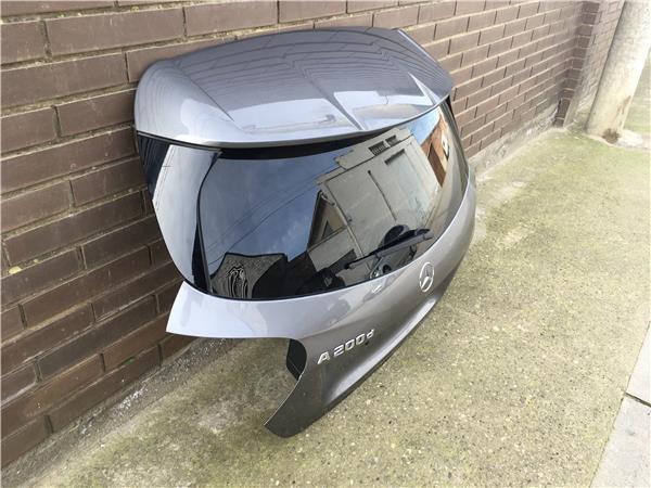 Porton trasero mercedes a w176 - 