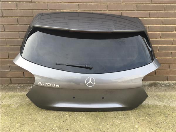 Porton trasero mercedes a w176 - AutoRR 