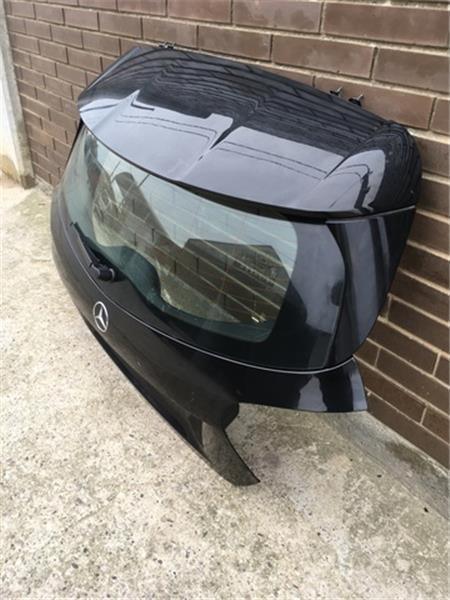 Porton trasero mercedes clase a w176 - 