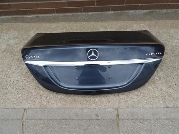 Porton trasero mercedes clase c w205 - AutoRR 