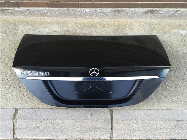Porton trasero Mercedes CLS W219 - A2197500075