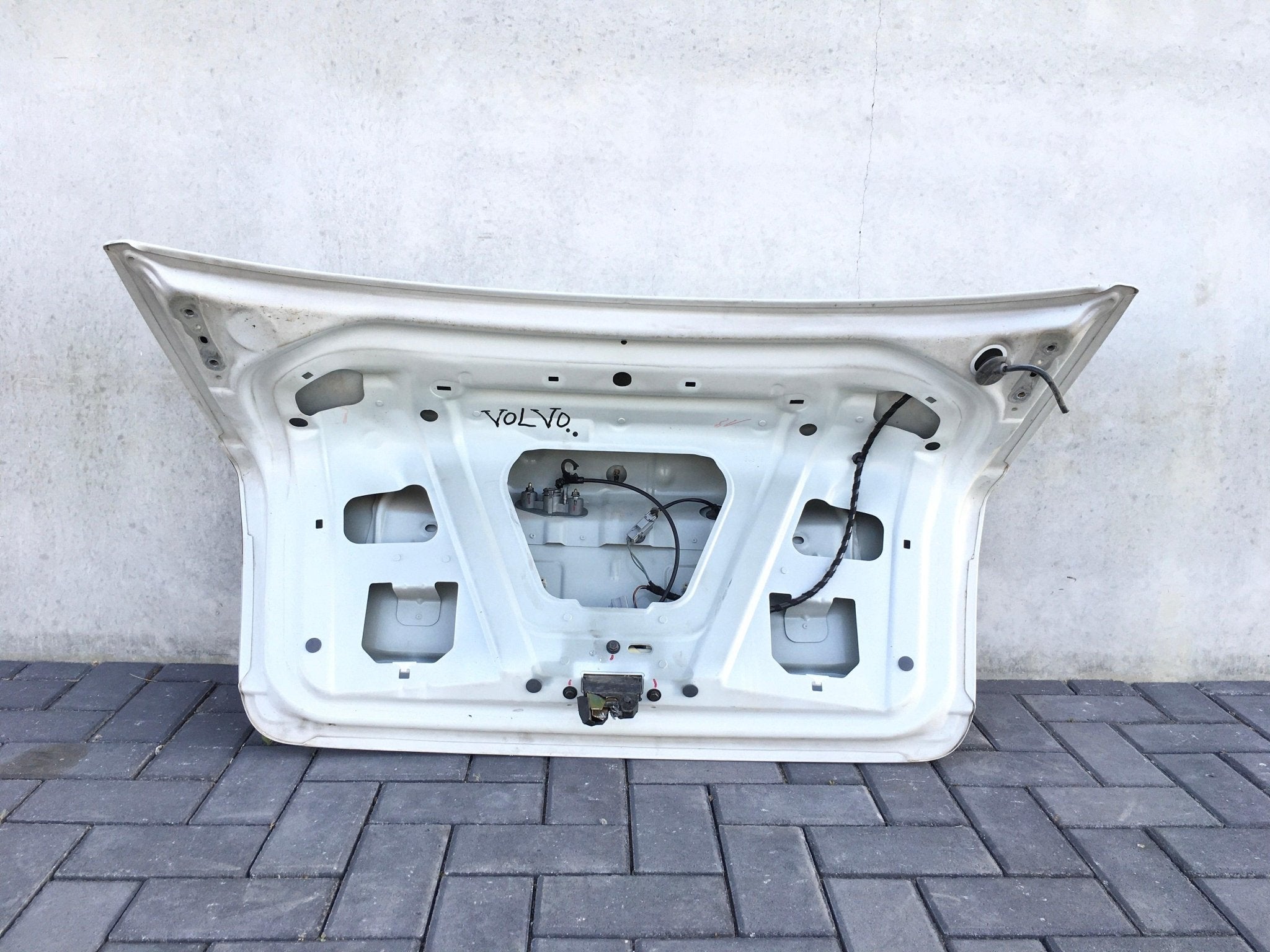 Porton trasero Volvo S60 - 737700001