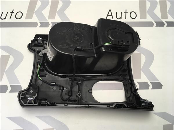 Posavasos central Mercedes Clase A W176 - a1766801610