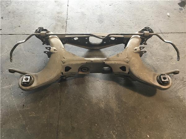 Puente tras Mercedes CLS W219 - 