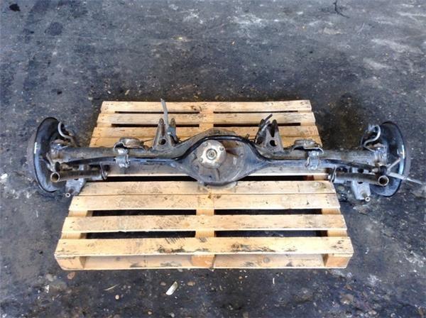 Puente trasero toyota j90 3.0td - 