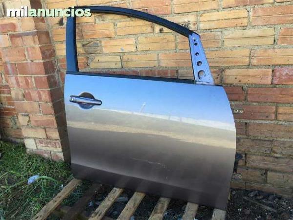 Puerta del derecha mitsubishi grandis - 