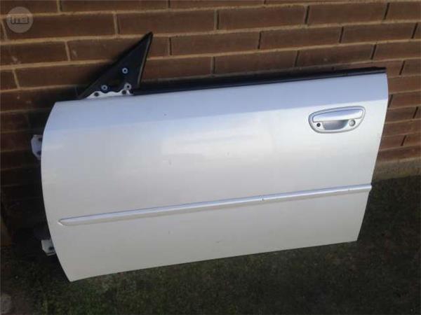 Puerta del izquierda subaru legacy - 