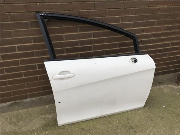 Puerta delantera dcha seat leon ii