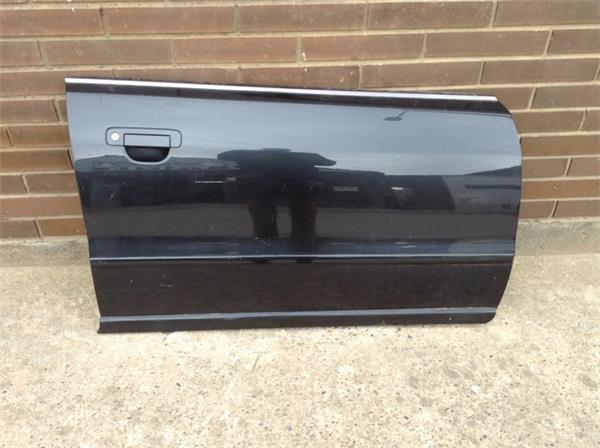 Puerta delantera derecha audi a4 b5 - 