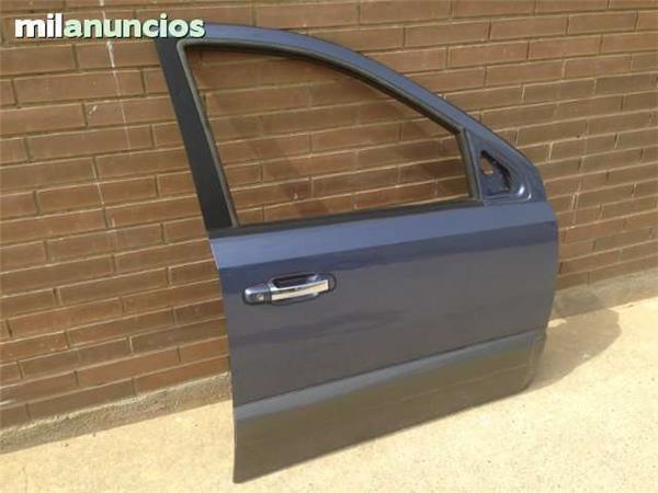 Puerta delantera derecha kia sorento - AutoRR 