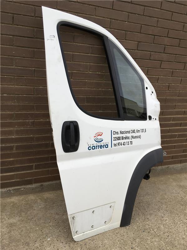 Puerta delantera derecha Peugeot Boxer I