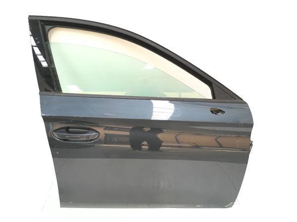 Puerta delantera derecha Seat Leon IV - 