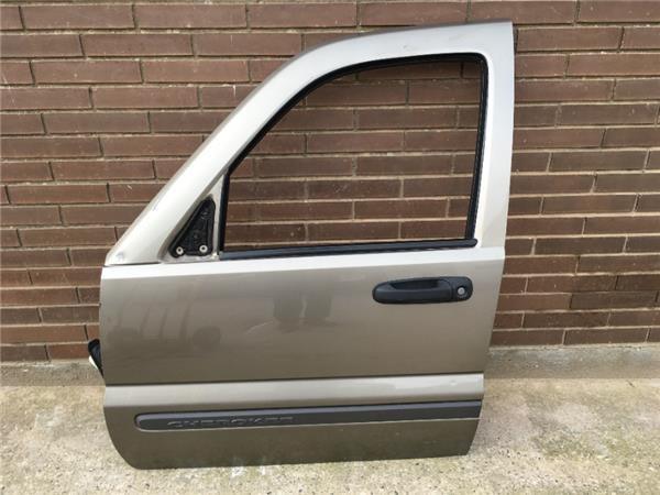 Puerta delantera izq Jeep Cherokee KJ