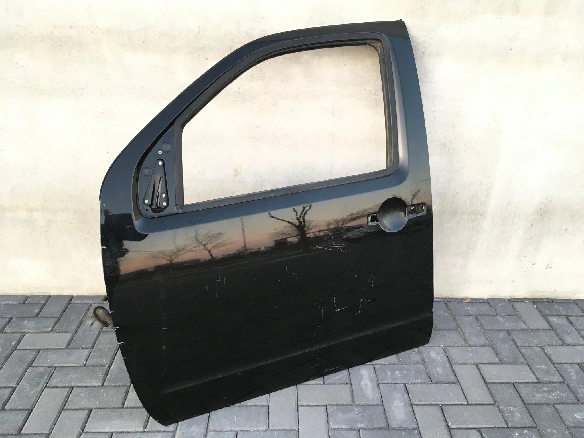 Puerta delantera izq Nissan Navara D40