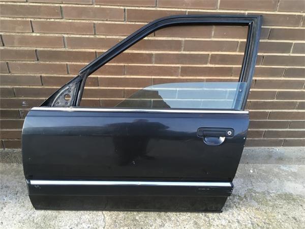 Puerta delantera izquierda audi 100 c3 - 