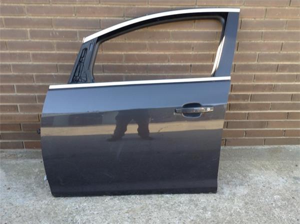 Puerta delantera izquierda opel astra j - 