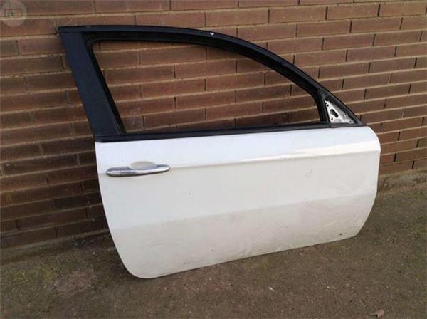 Puerta derecha alfa 147 - 