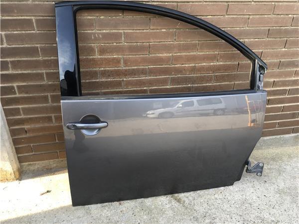 Puerta derecha volkswagen new beetle - 