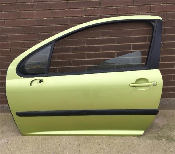 Puerta izquierda Peugeot 207