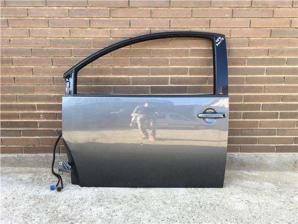Puerta izquierda volkswagen new beetle - 