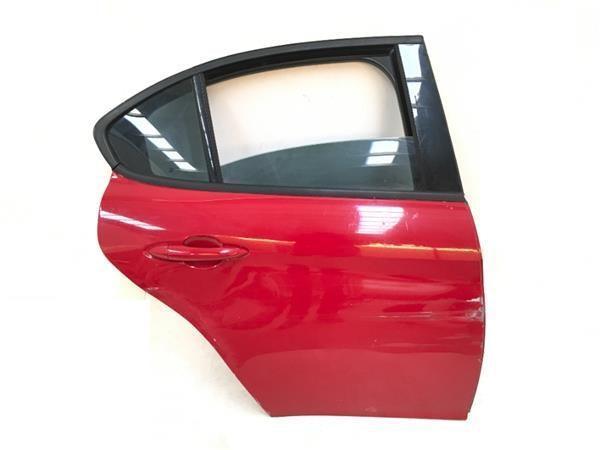 Puerta trasera dcha Alfa Romeo Giulia - 