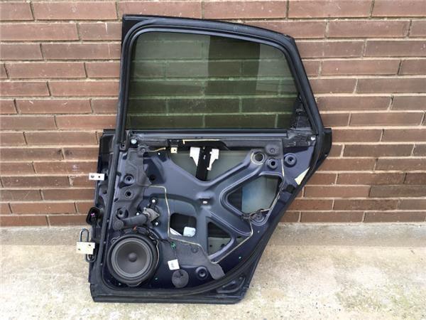 Puerta trasera dcha Audi A4 B7 8E - 
