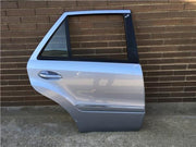 Puerta trasera dcha Mercedes ML W164 - 